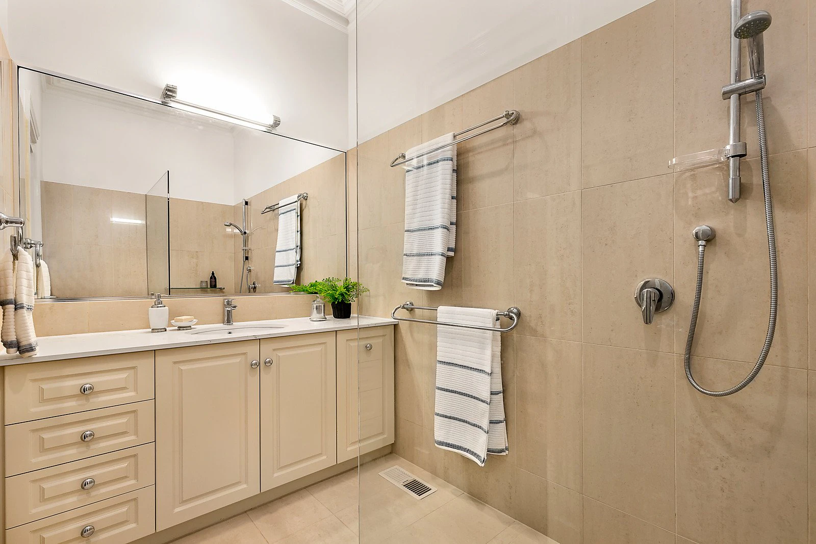 306 Moray Street, South Melbourne, VIC