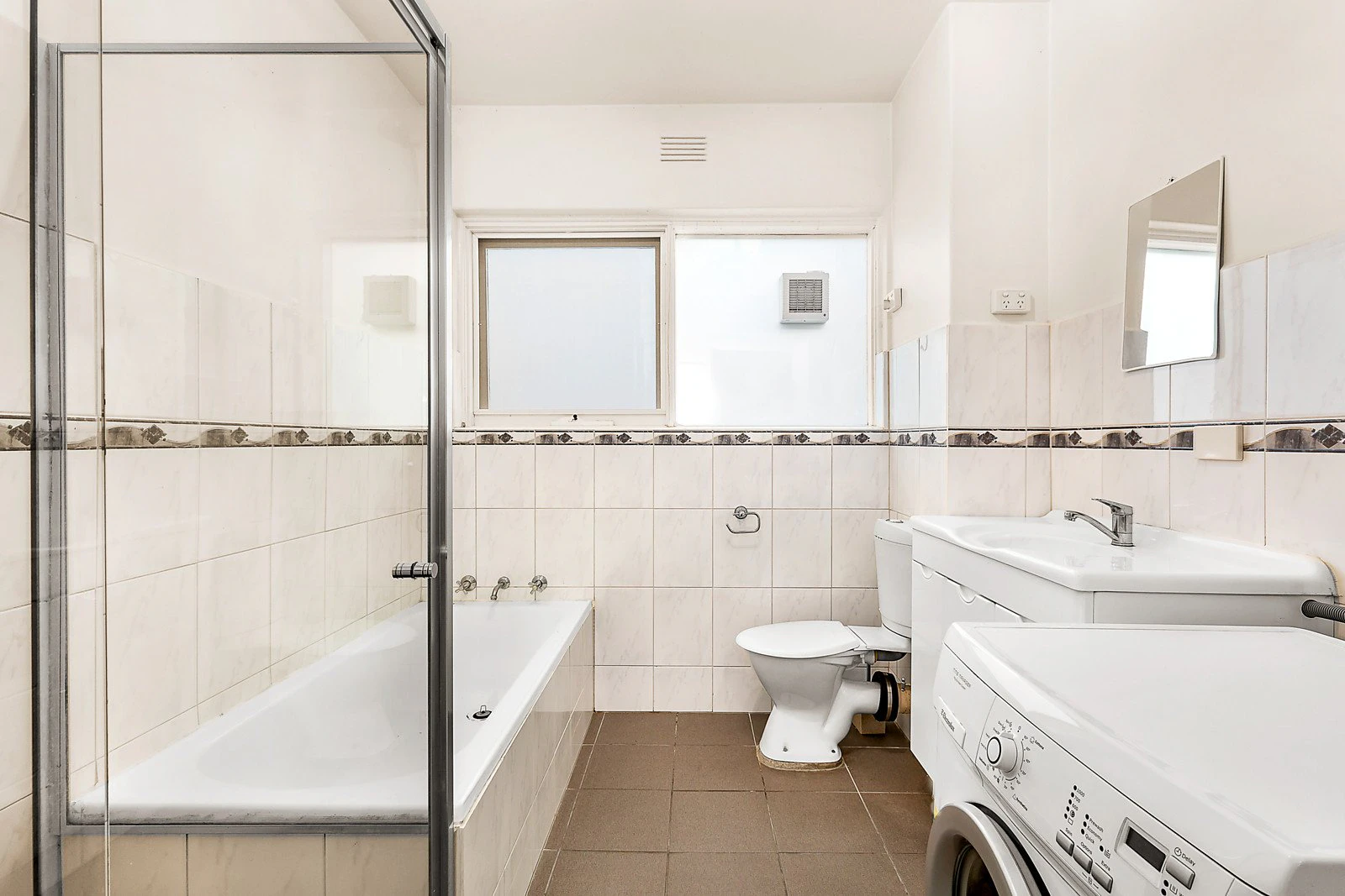 10/245 Burke Road, Glen Iris, VIC
