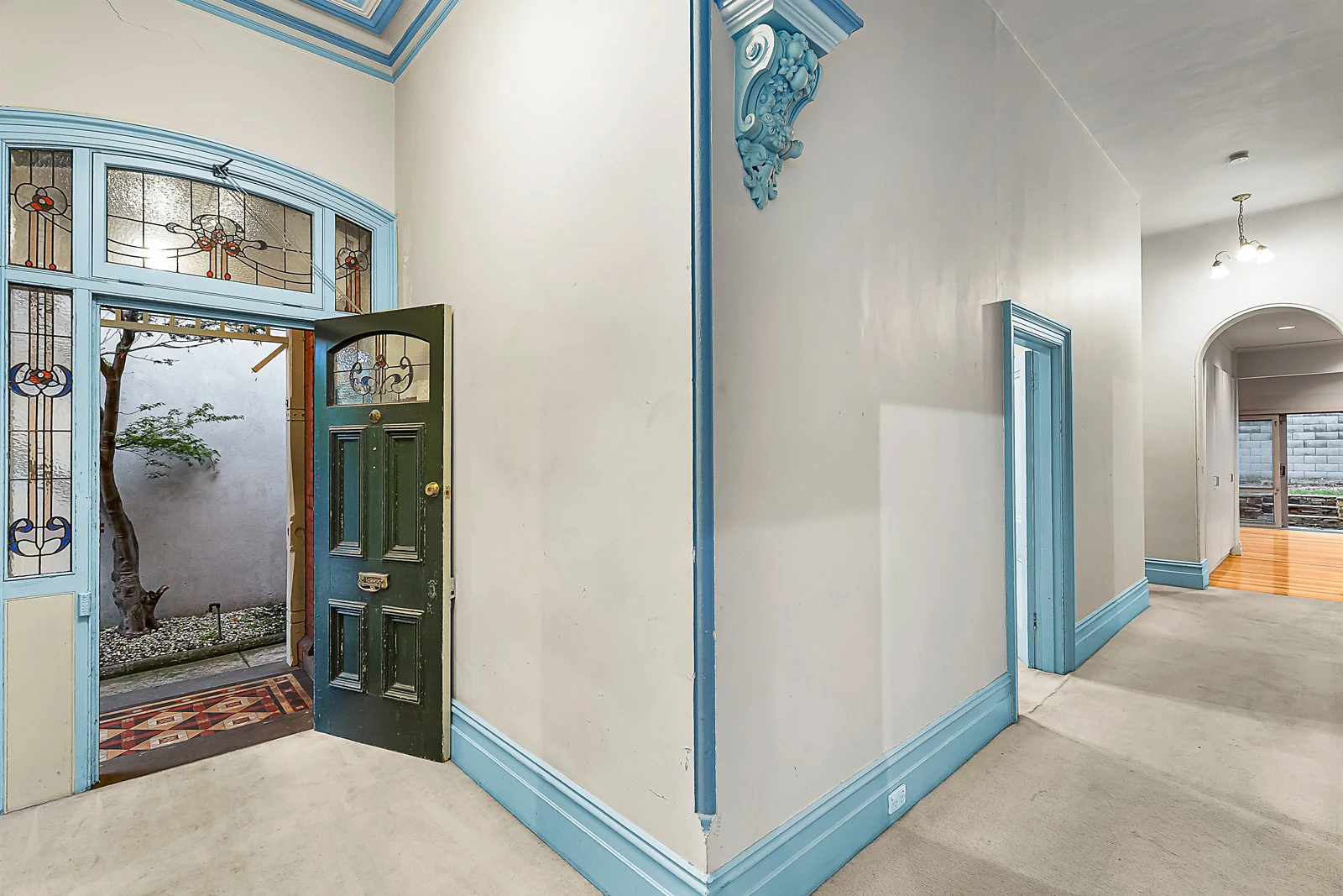 3 Longmore Street, St Kilda West, VIC