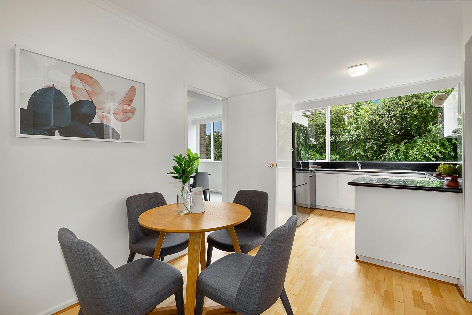 2/480 Glenferrie Road, Hawthorn, VIC