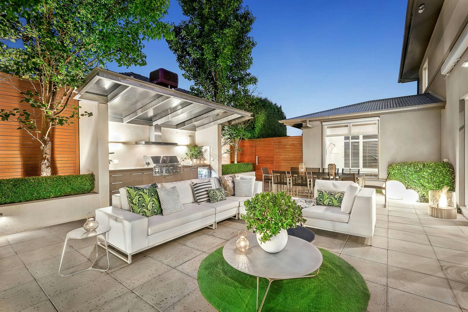 25 Strathalbyn Street, Kew East, VIC