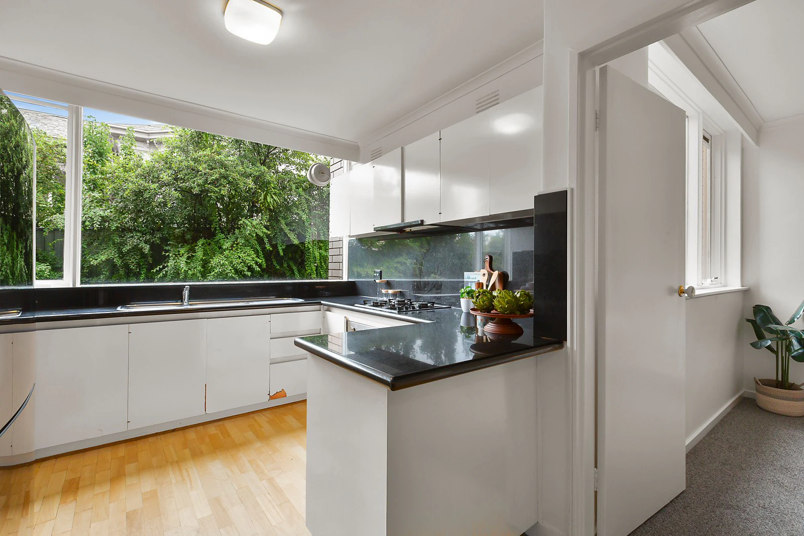 2/480 Glenferrie Road, Hawthorn, VIC