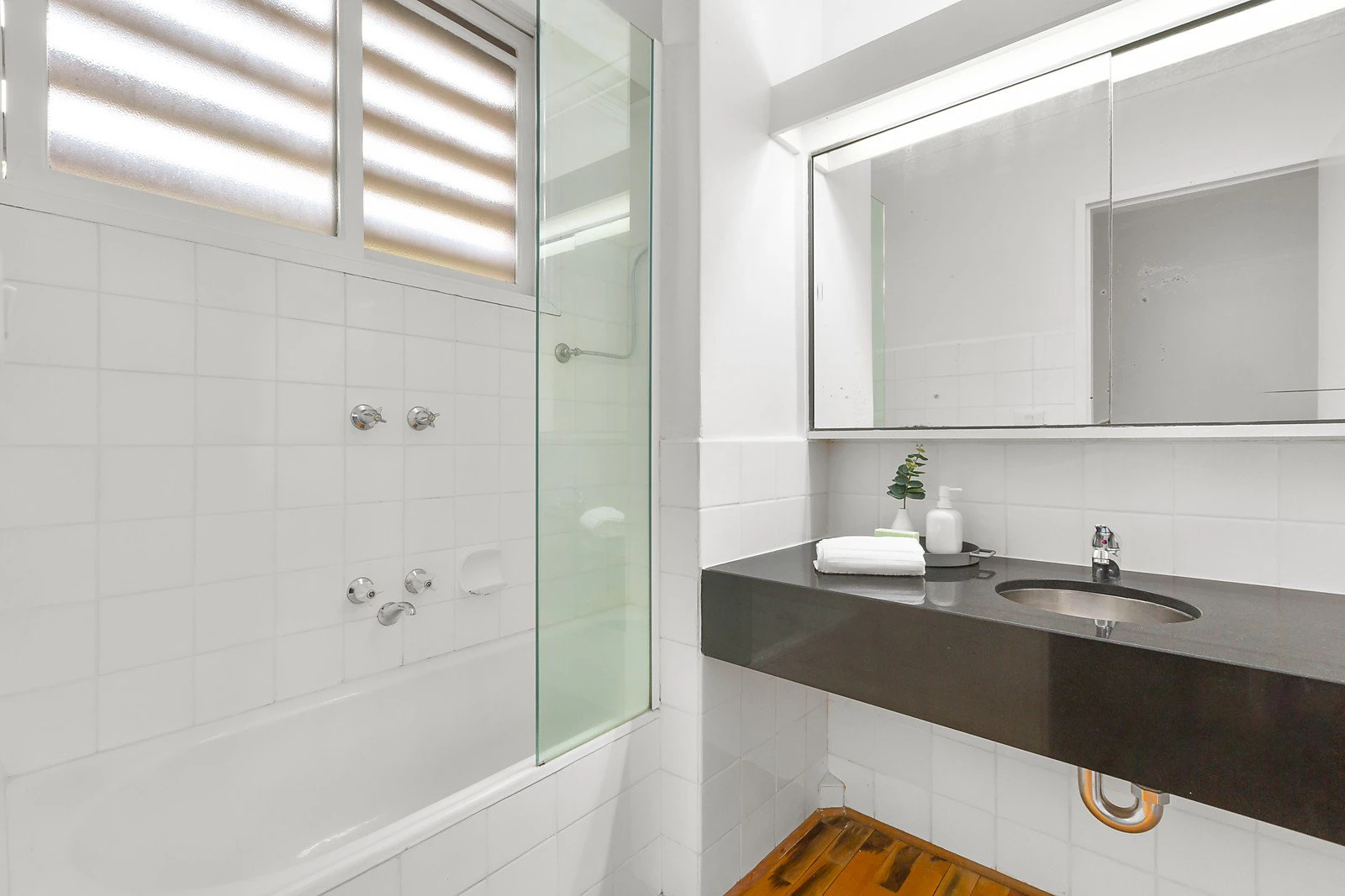 2/480 Glenferrie Road, Hawthorn, VIC