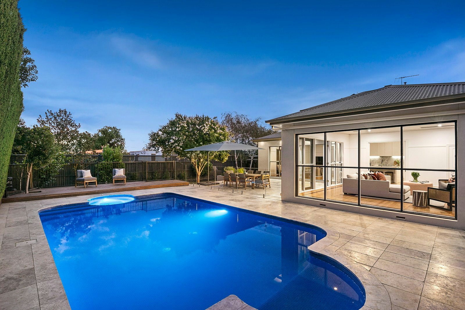 36 Howard Street, Glen Iris, VIC