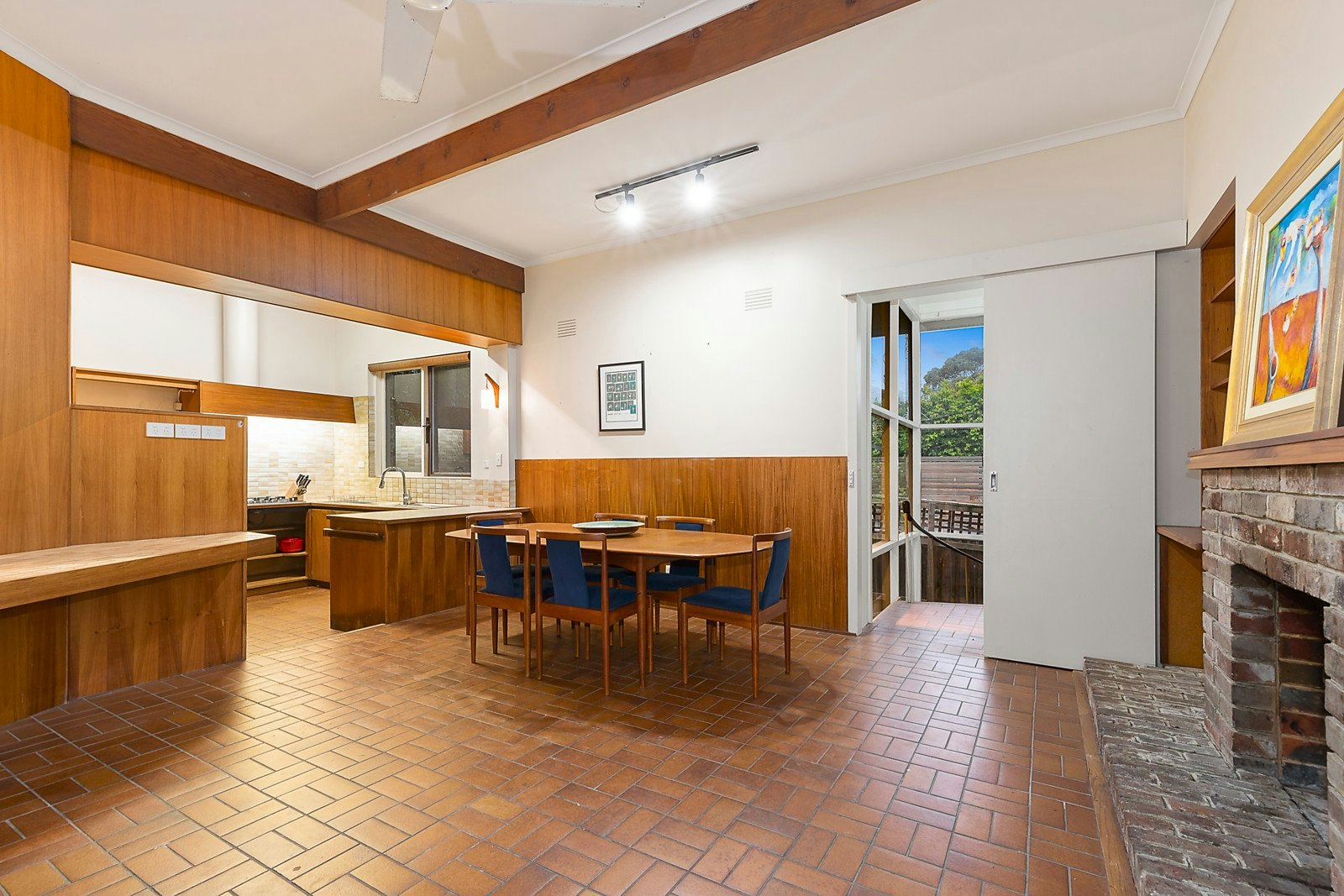 22 Chrystobel Crescent, Hawthorn, VIC