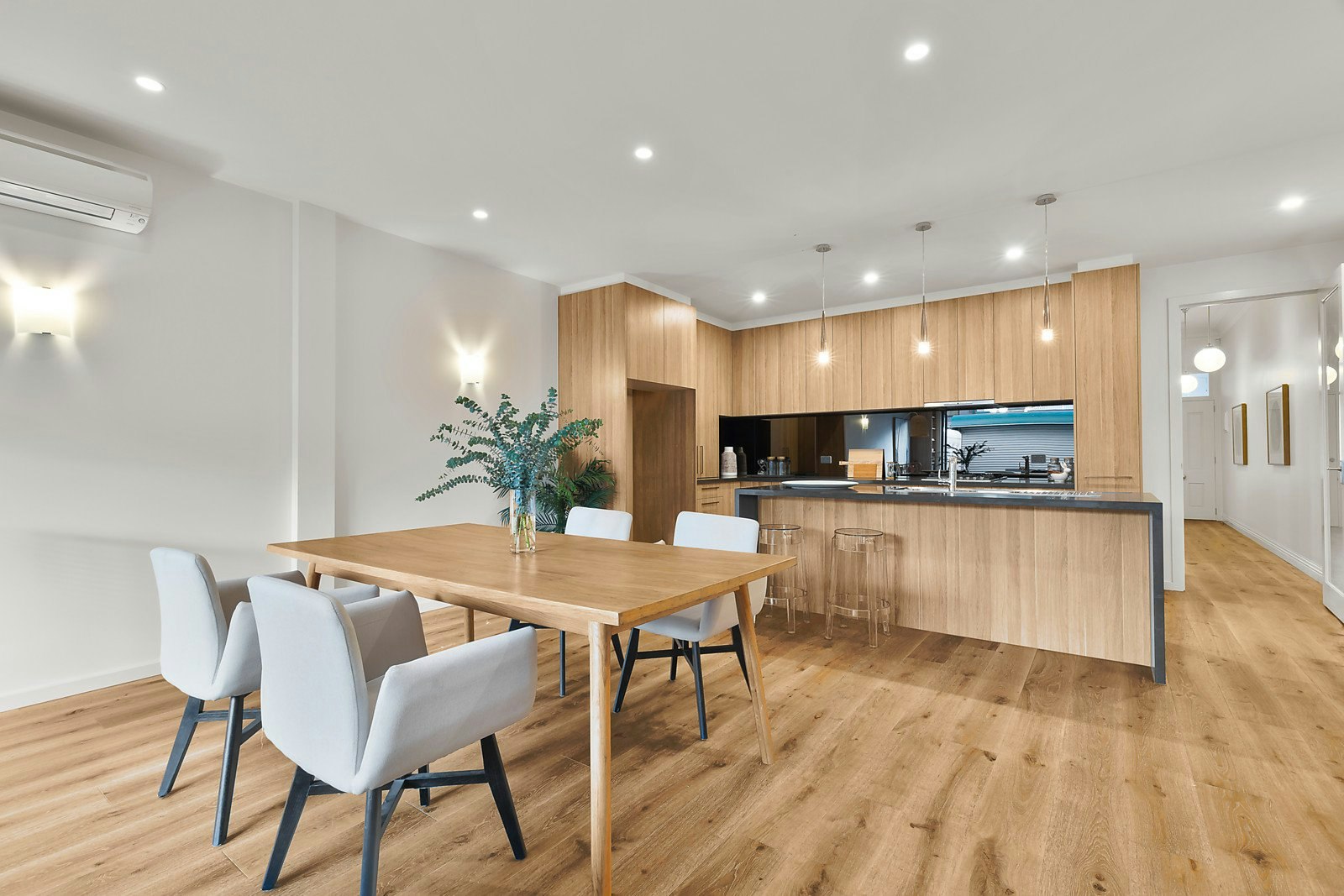 66 Palmerston Crescent, South Melbourne, VIC