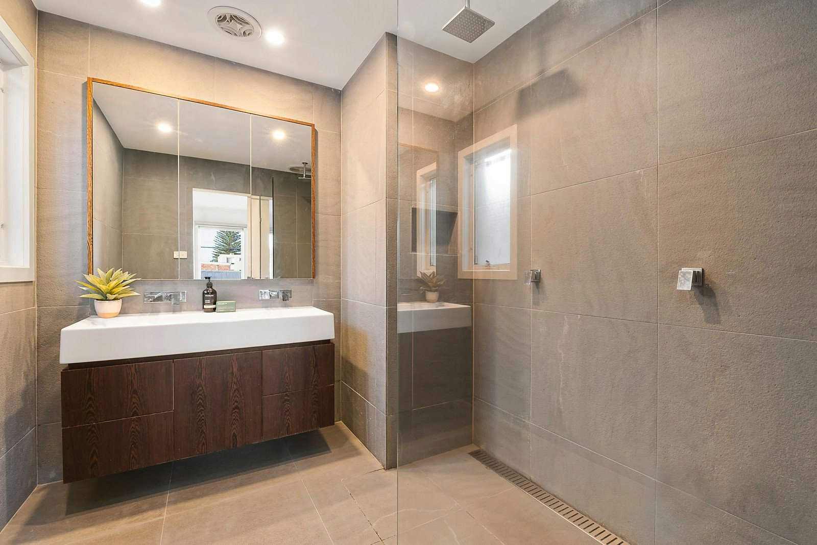 133 Albert Street, Port Melbourne, VIC