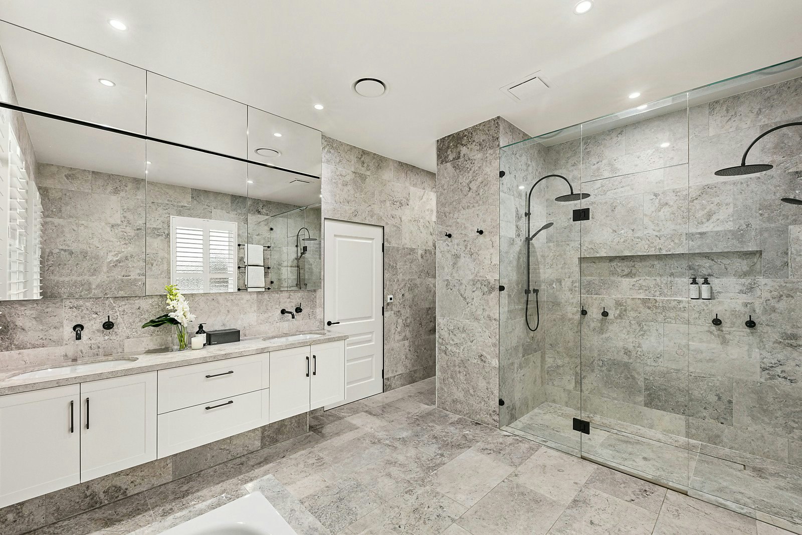 36 Howard Street, Glen Iris, VIC