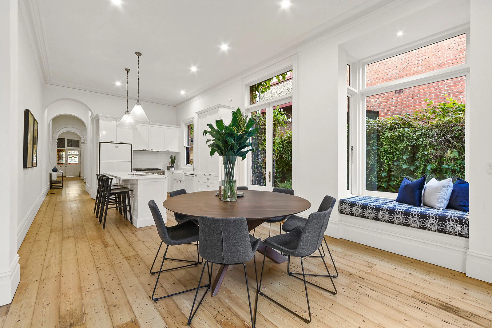 25 Mary Street, St Kilda West, VIC