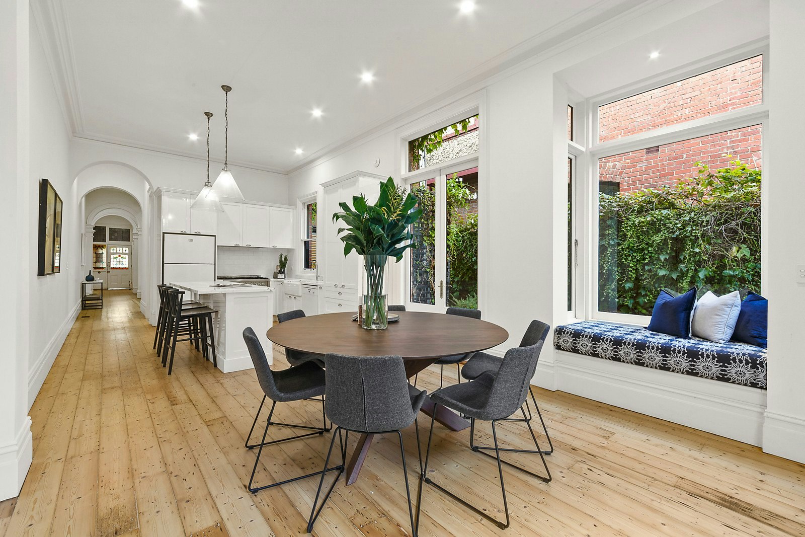 25 Mary Street, St Kilda West, VIC