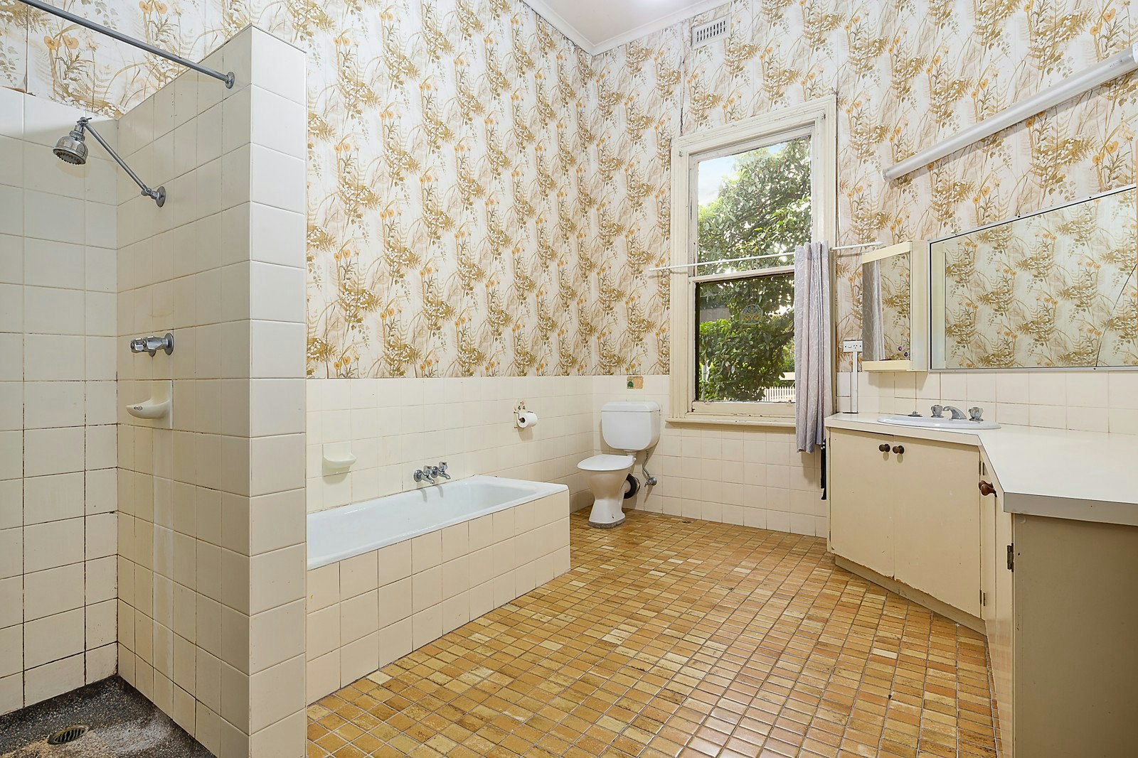 22 Chrystobel Crescent, Hawthorn, VIC