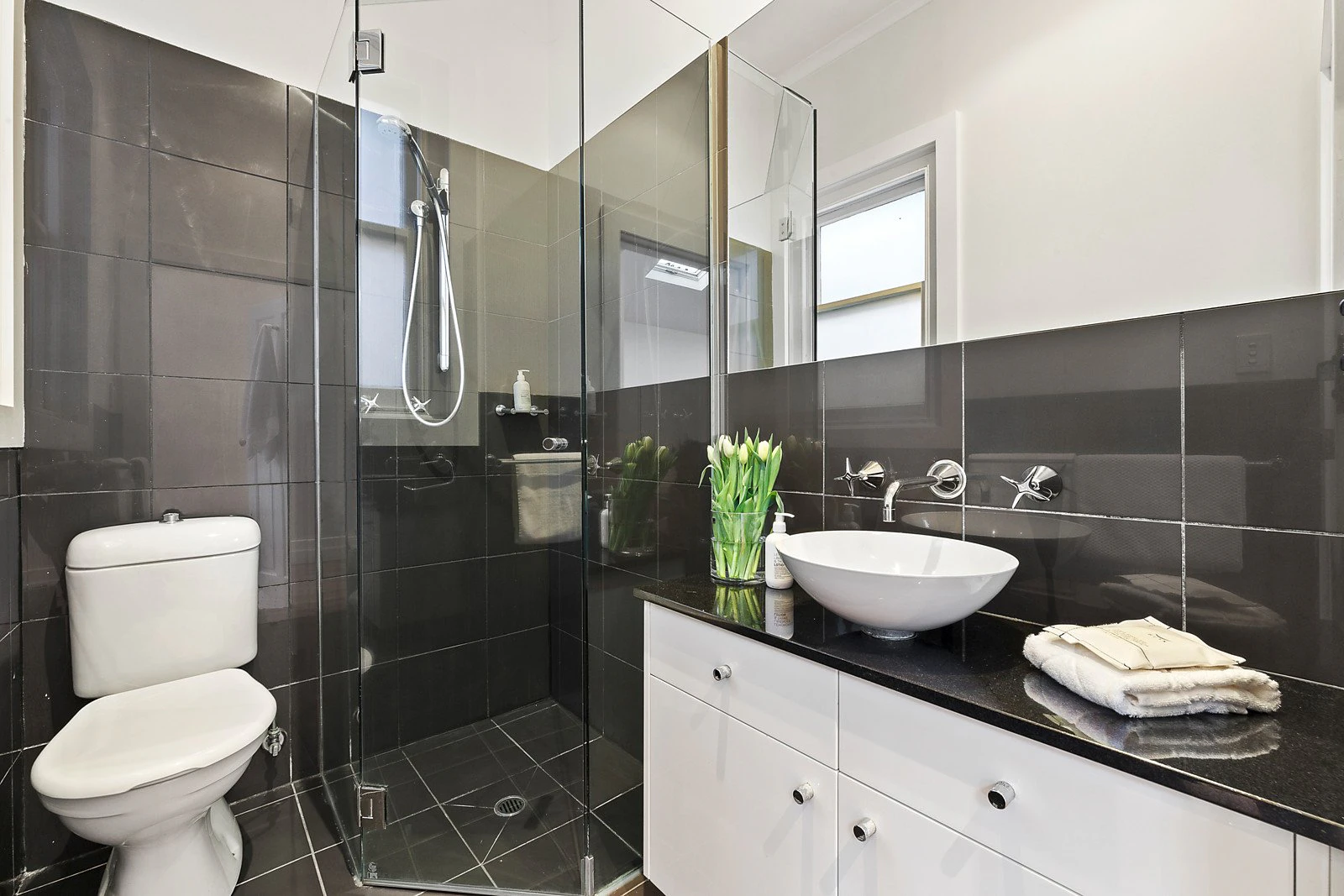 8 Trinian Street, Prahran, VIC