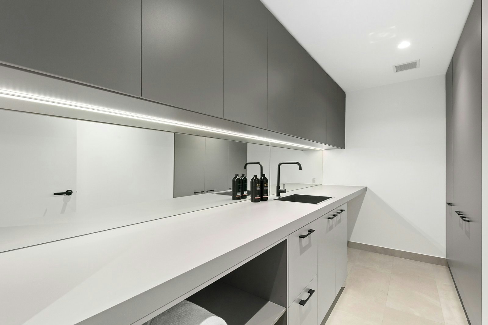 Apartment 1/33 Stawell Street, Kew, VIC