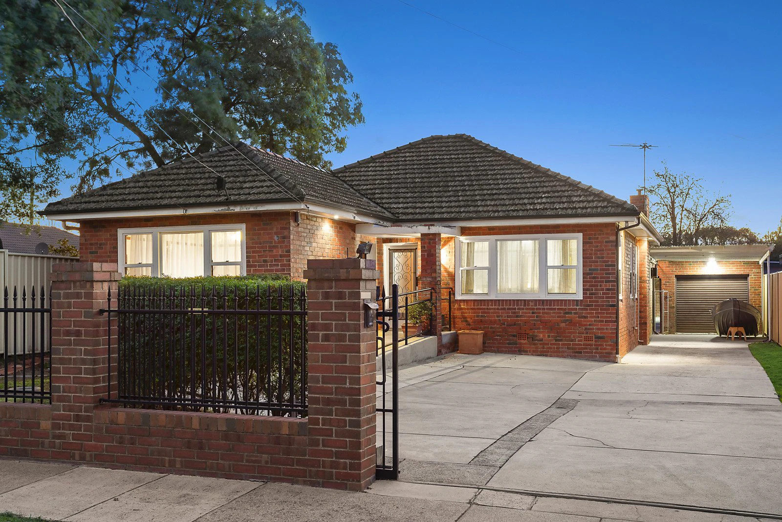 1 Gabriel Avenue, Malvern East, VIC
