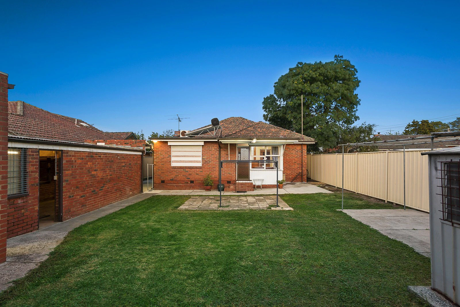 1 Gabriel Avenue, Malvern East, VIC