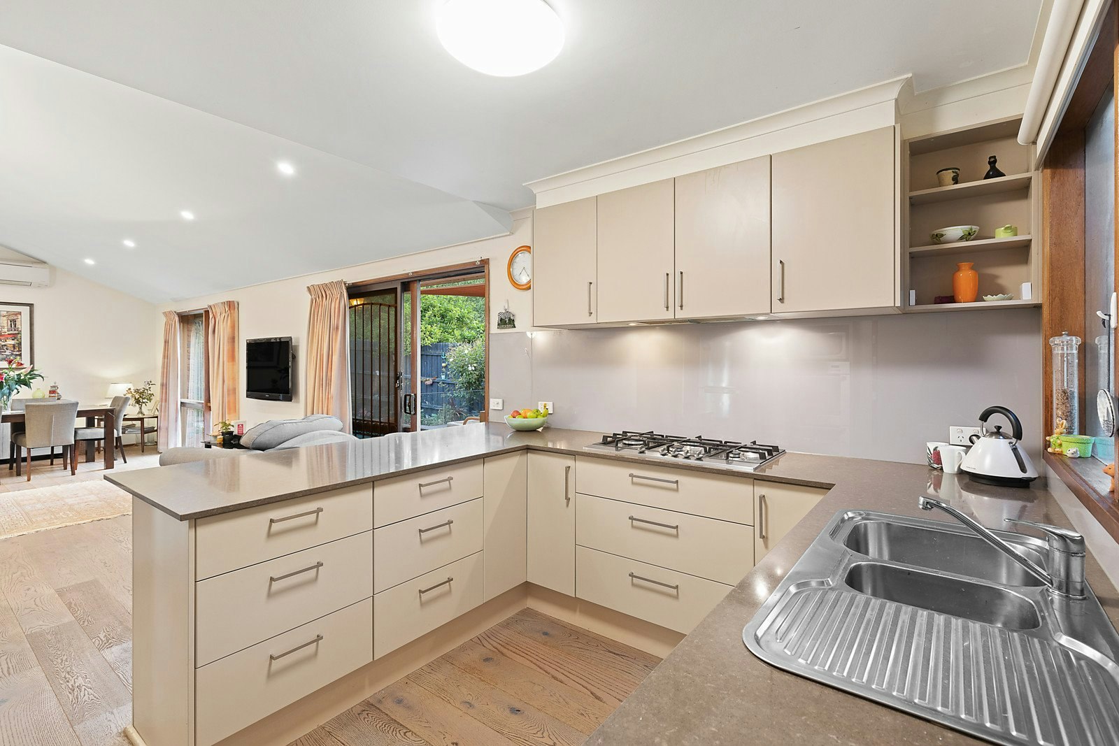 20 Pleasant Road, Hawthorn East, VIC