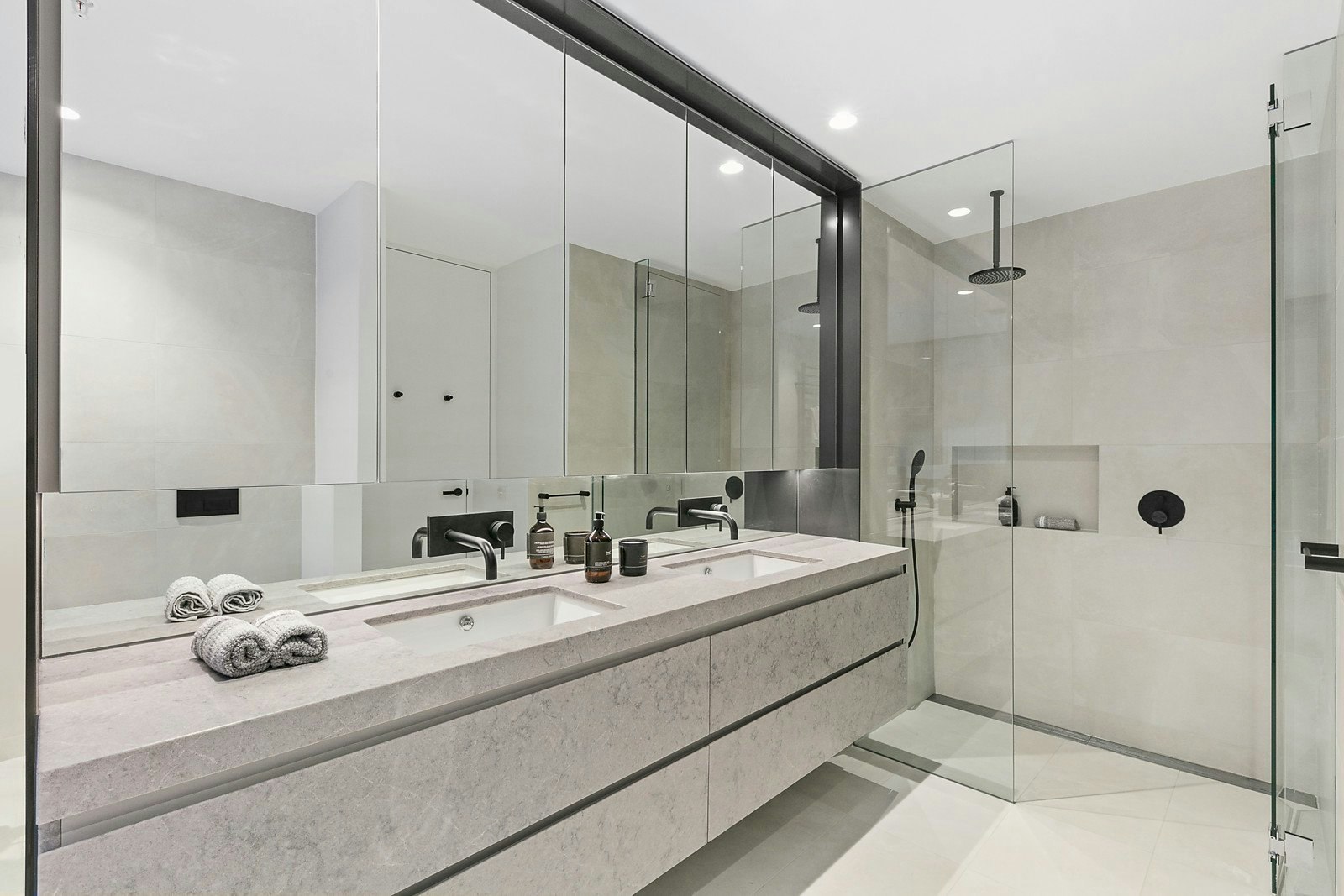 Apartment 1/33 Stawell Street, Kew, VIC