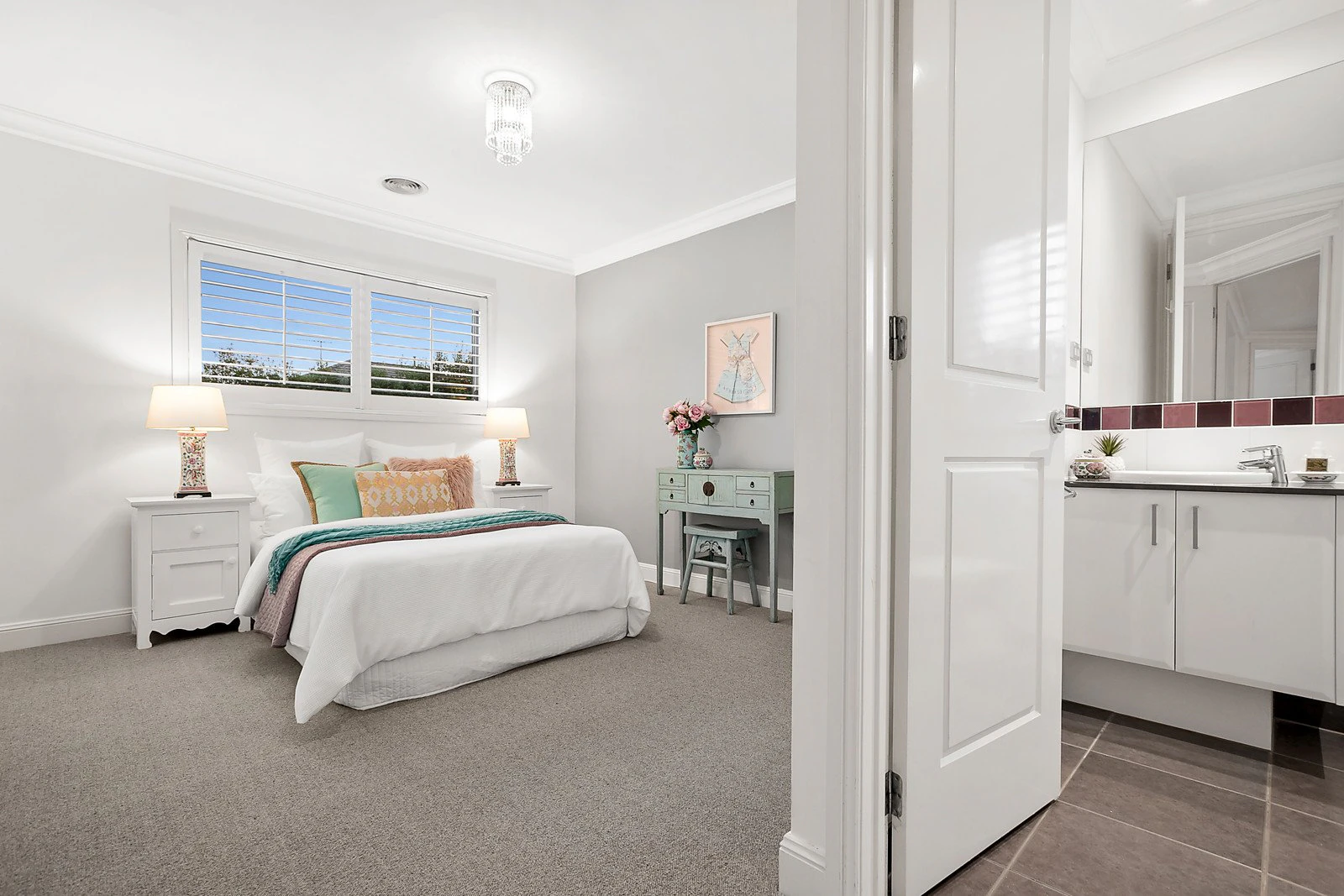85 Strabane Avenue, Mont Albert North, VIC