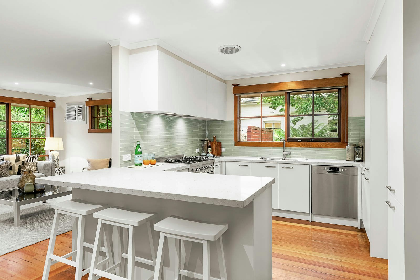 12 Golding Street, Canterbury, VIC