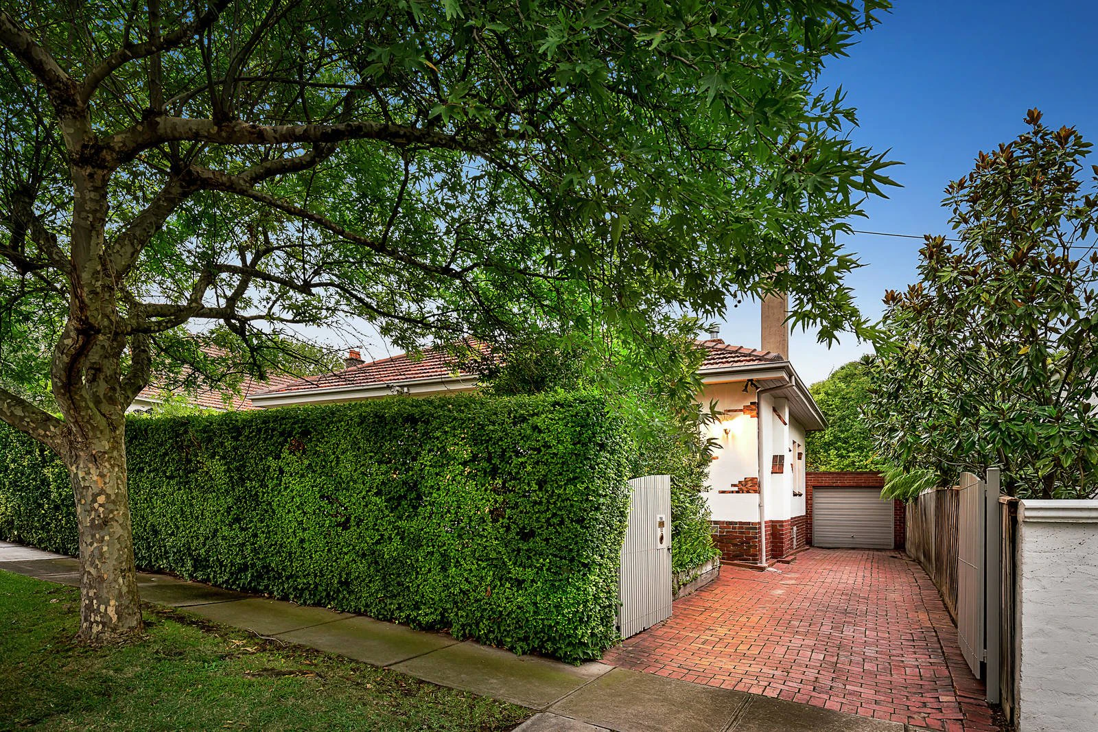 12 Golding Street, Canterbury, VIC