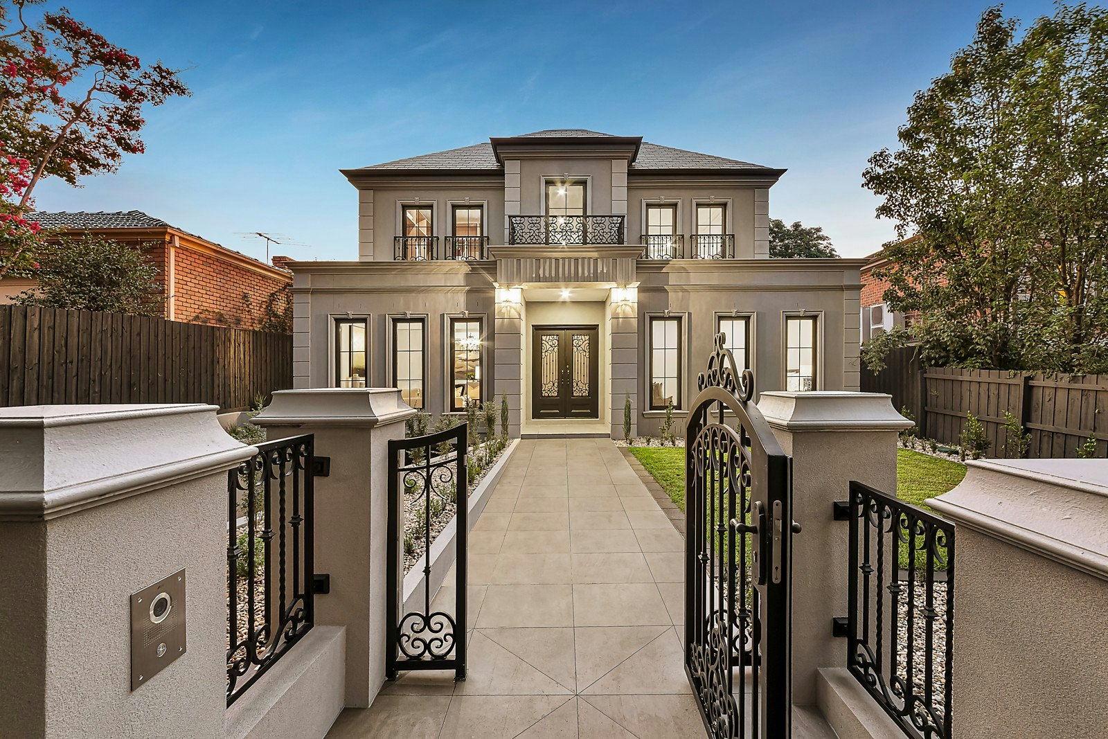 16 Bevan Street, Balwyn, VIC