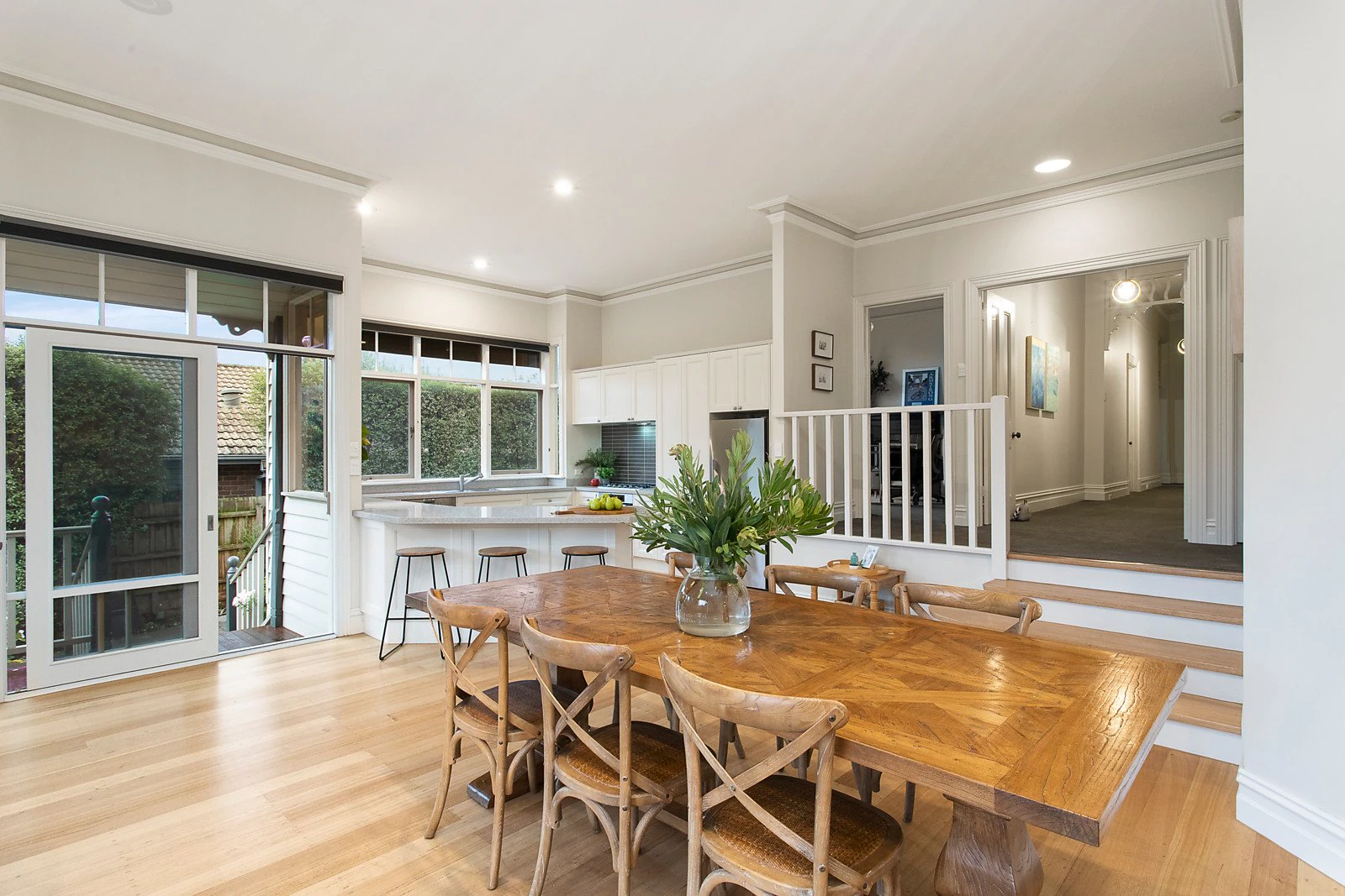 6 Durham Road, Surrey Hills, VIC