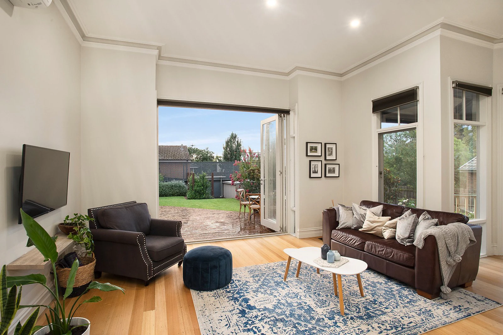 6 Durham Road, Surrey Hills, VIC