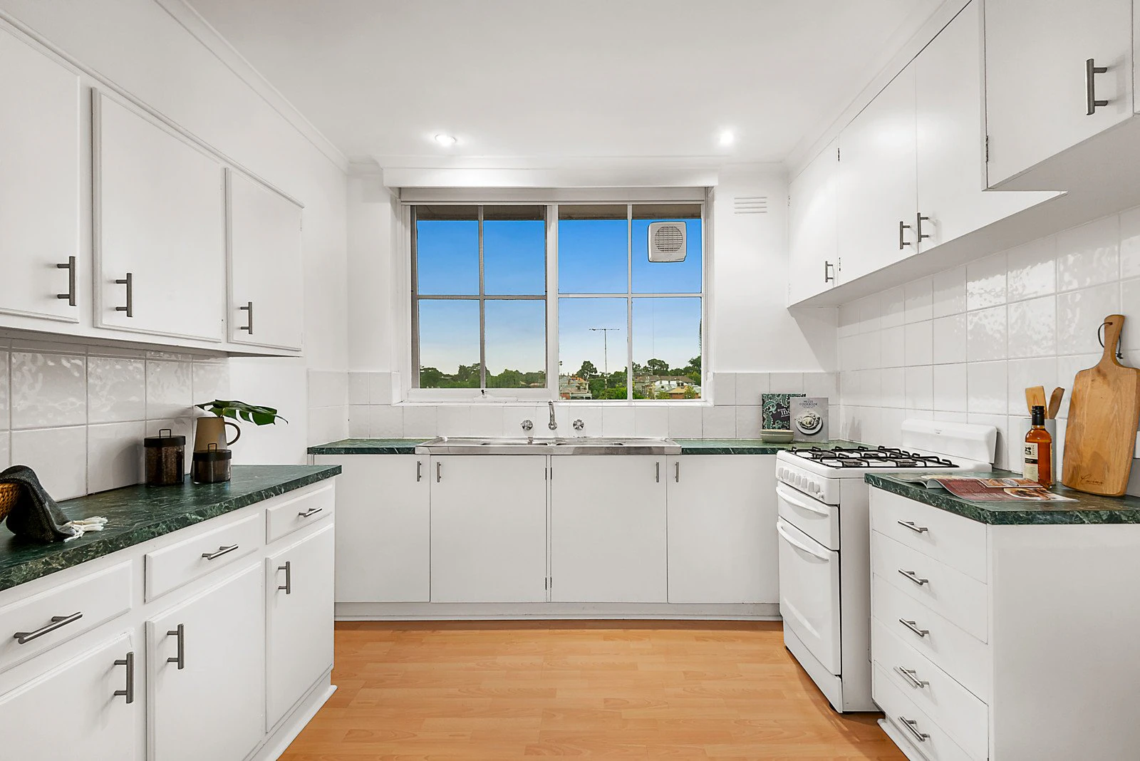 5/70 Hawksburn Road, South Yarra, VIC