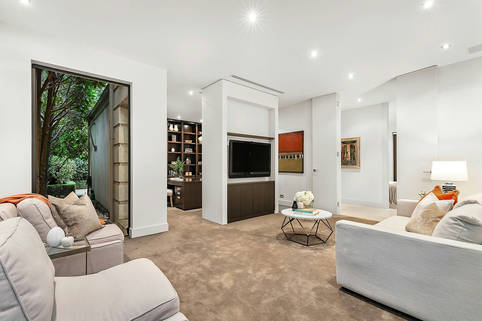 1/25 Mathoura Road, Toorak, VIC