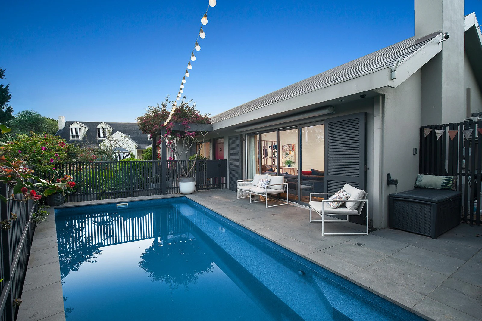 2 Leonie Court, Brighton, VIC