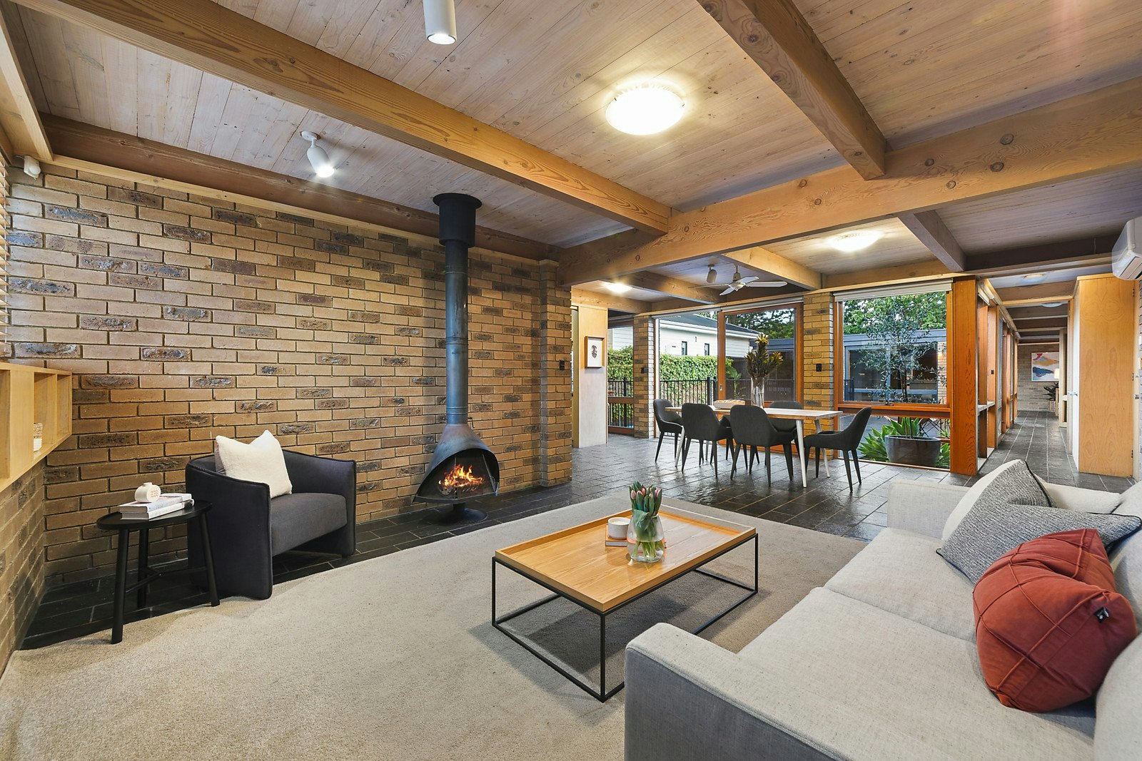 17 Nyora Street, Malvern East, VIC