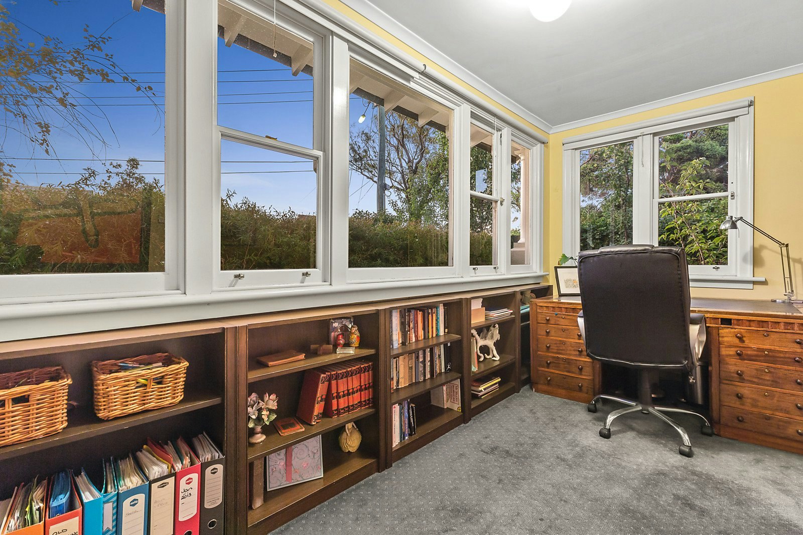 4 Cairnes Crescent, Brighton, VIC