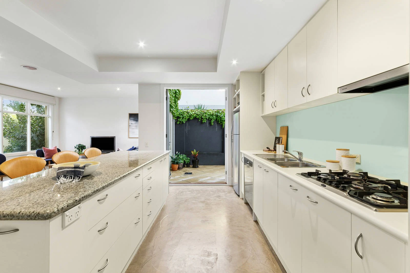200 Ludstone Street, Hampton, VIC