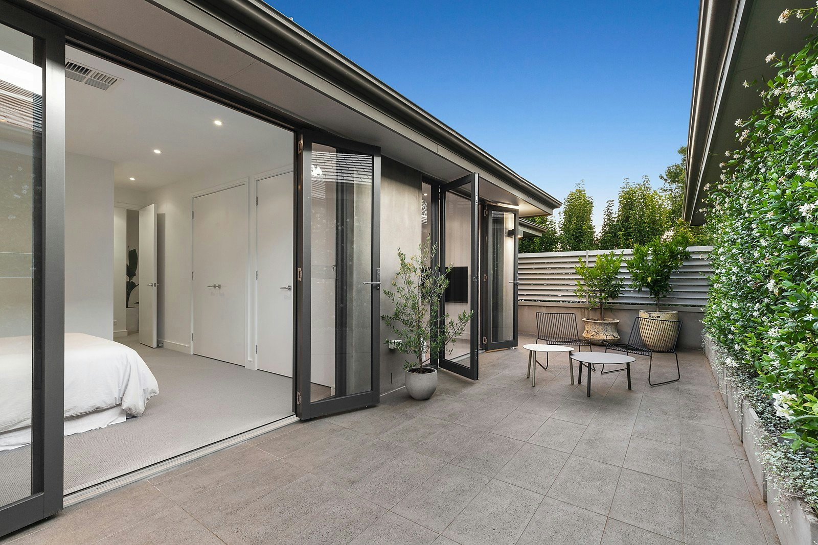 2/7 Grantham Court, Brighton, VIC