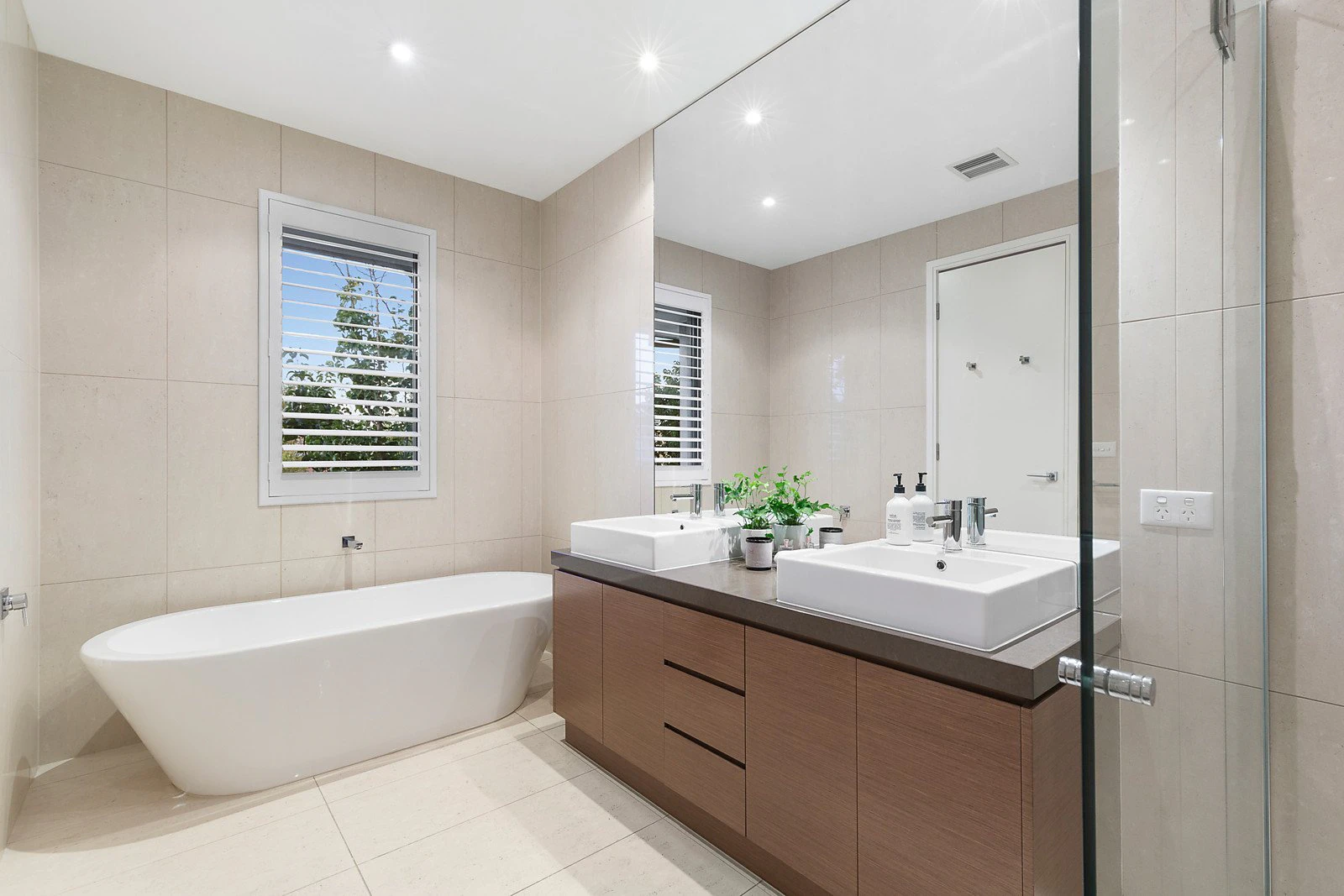 2/7 Grantham Court, Brighton, VIC