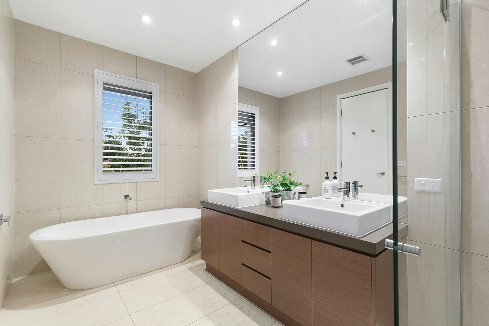 2/7 Grantham Court, Brighton, VIC