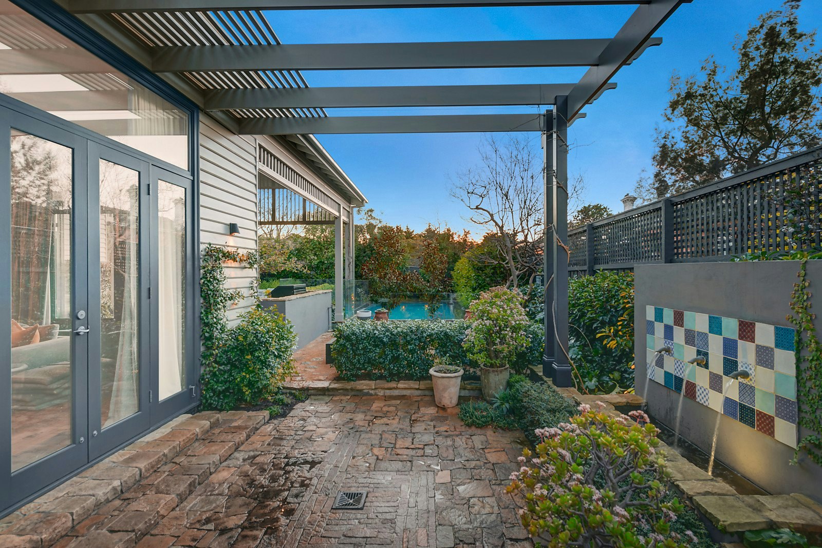 12 The Avenue, Surrey Hills, VIC
