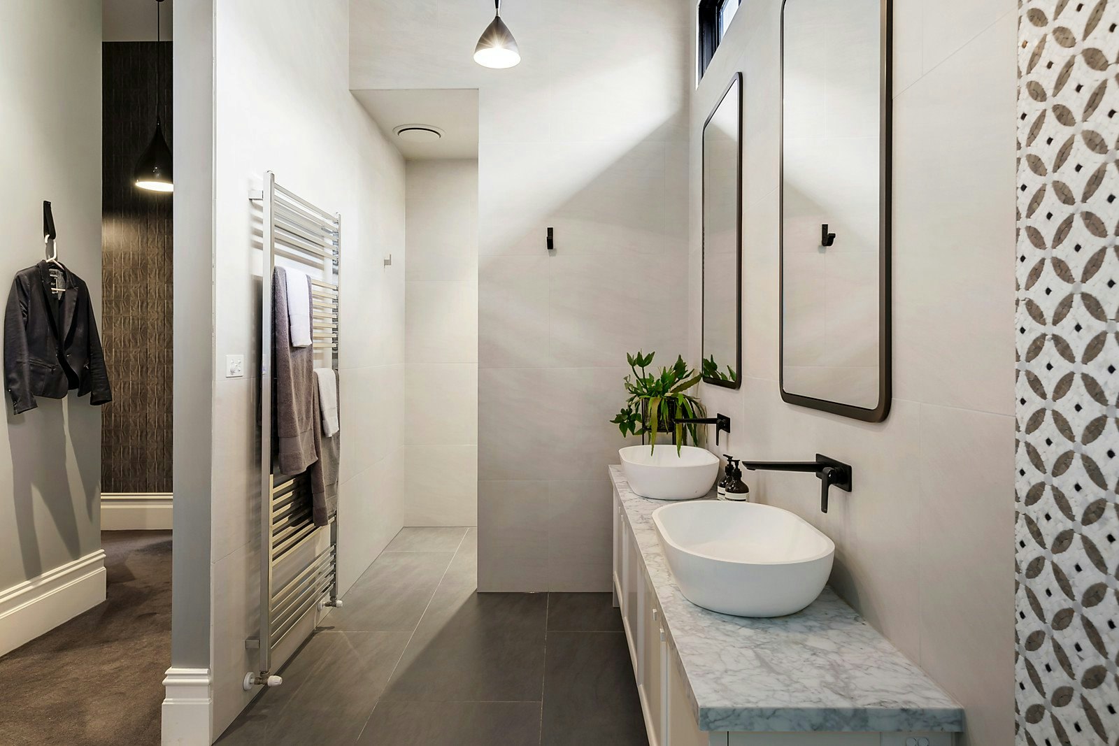 12 The Avenue, Surrey Hills, VIC