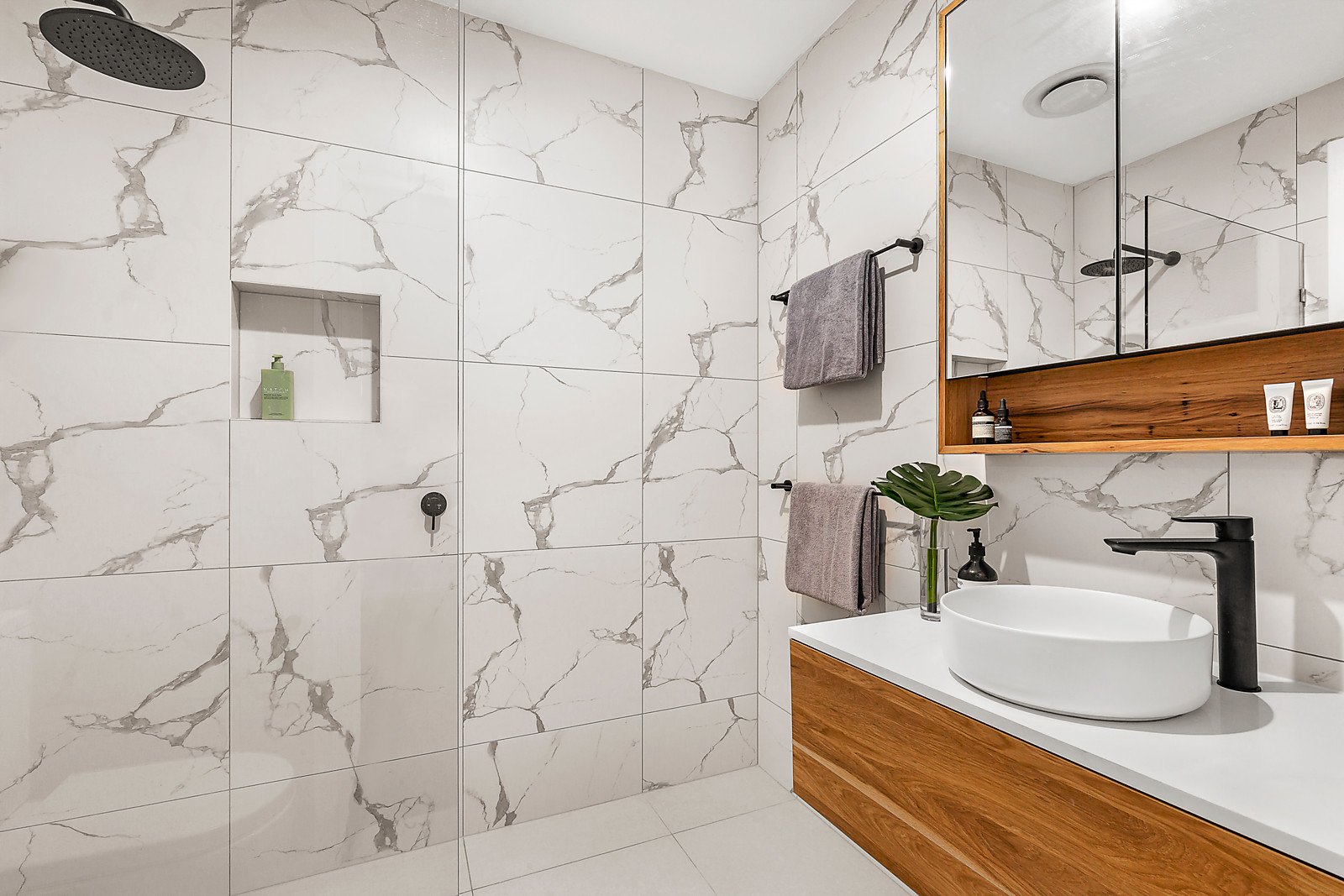 4/70 Essex Road, Surrey Hills - Thumbnail 4