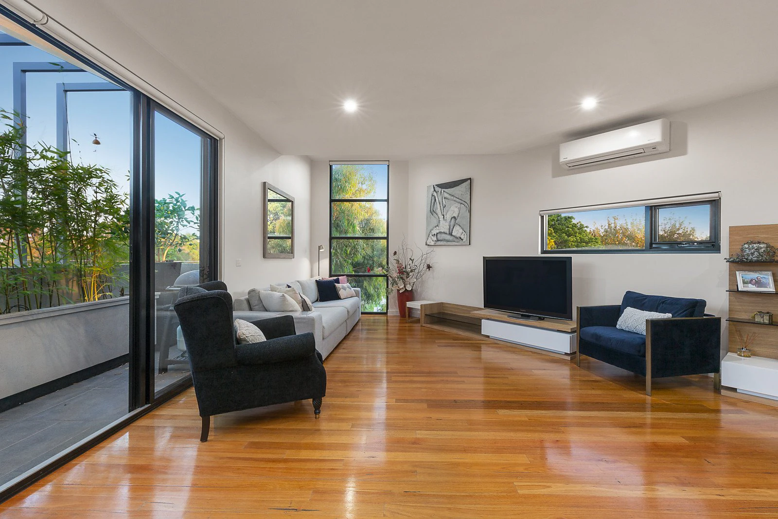 1/109 Asling Street, Brighton, VIC