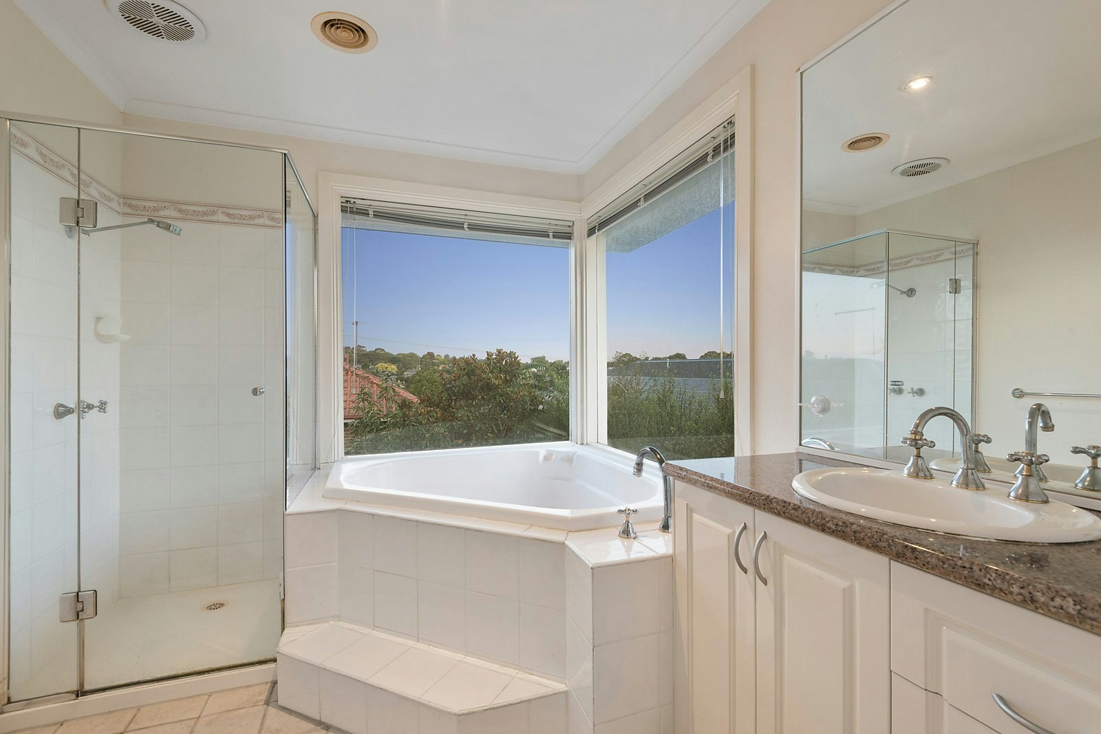 6/16 Bona Vista Avenue, Surrey Hills, VIC