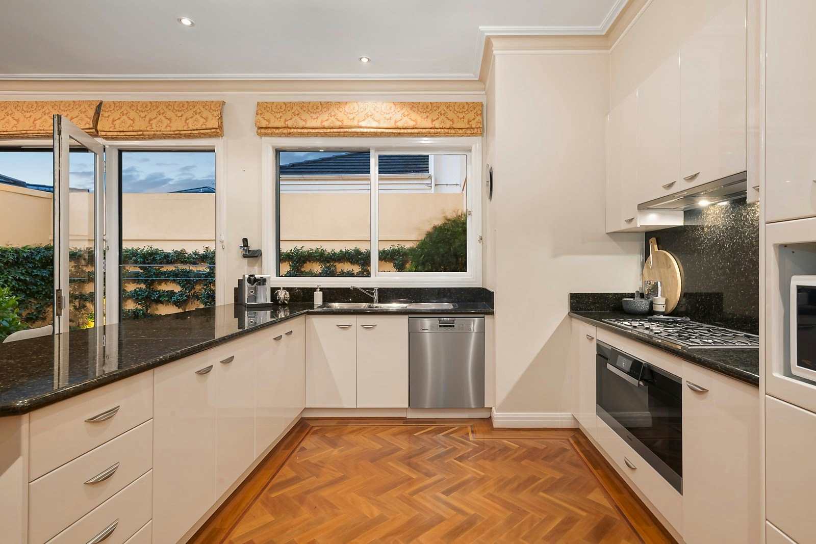 3/60 North Road, Brighton, VIC