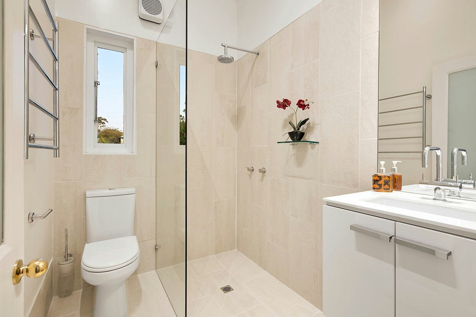 106 Edgevale Road, Kew, VIC