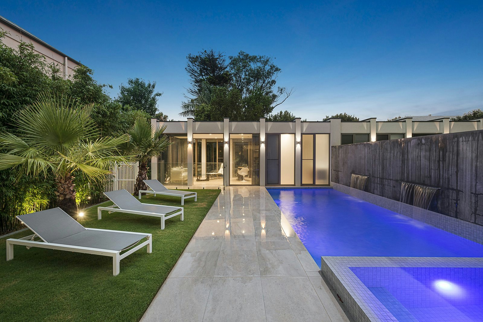 12B North Road, Brighton, VIC