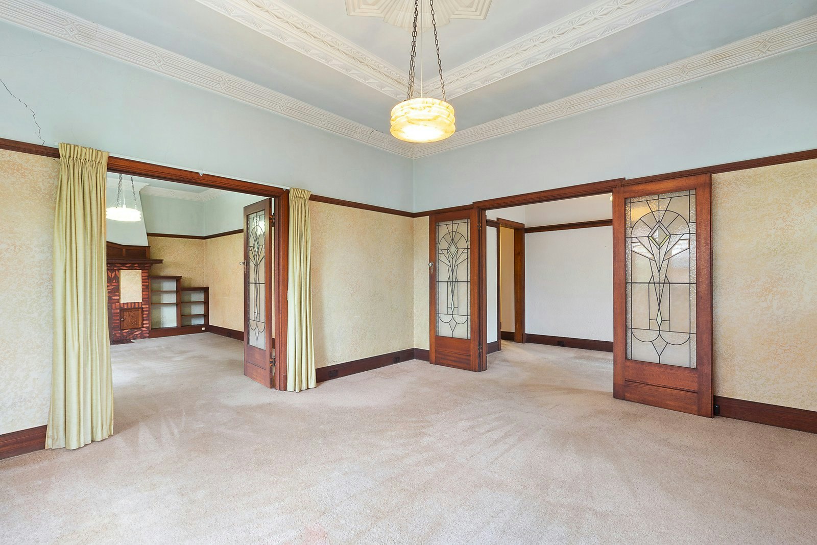 16 Marlborough Avenue, Camberwell, VIC