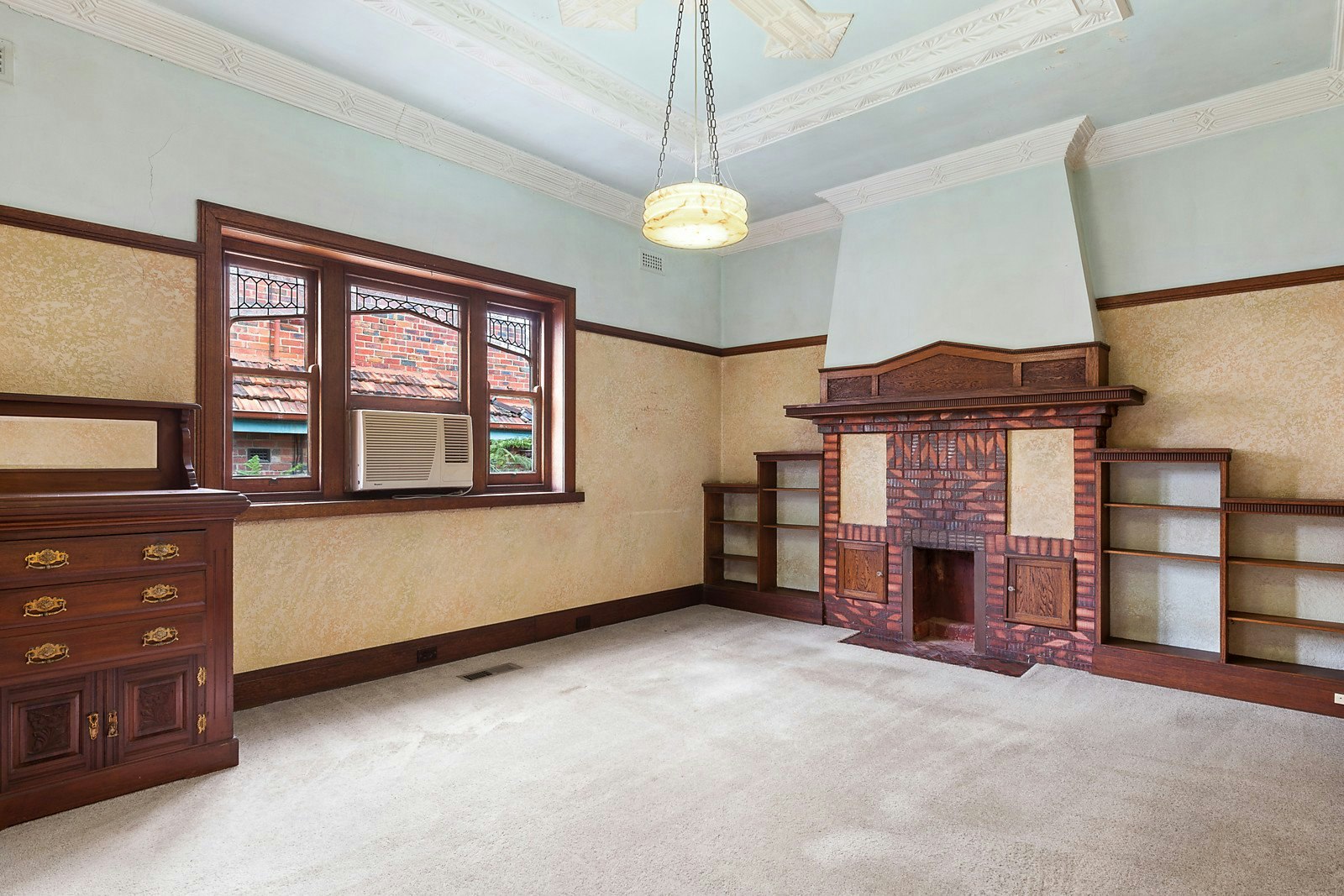 16 Marlborough Avenue, Camberwell, VIC