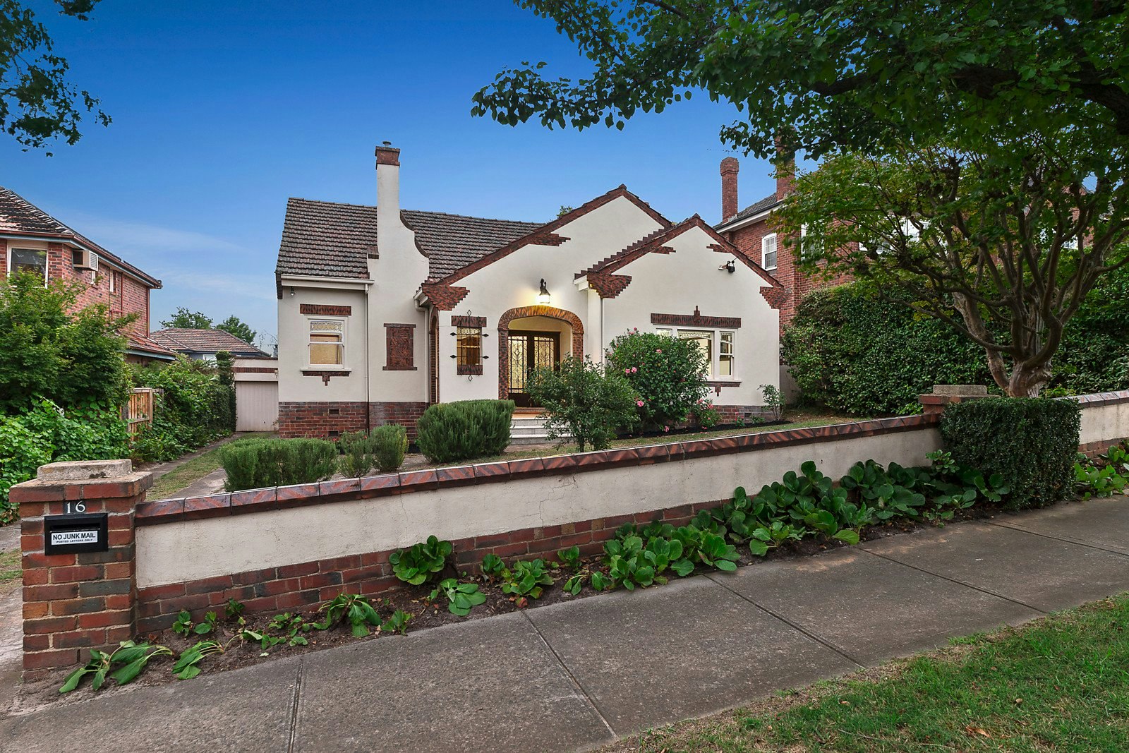 16 Marlborough Avenue, Camberwell, VIC