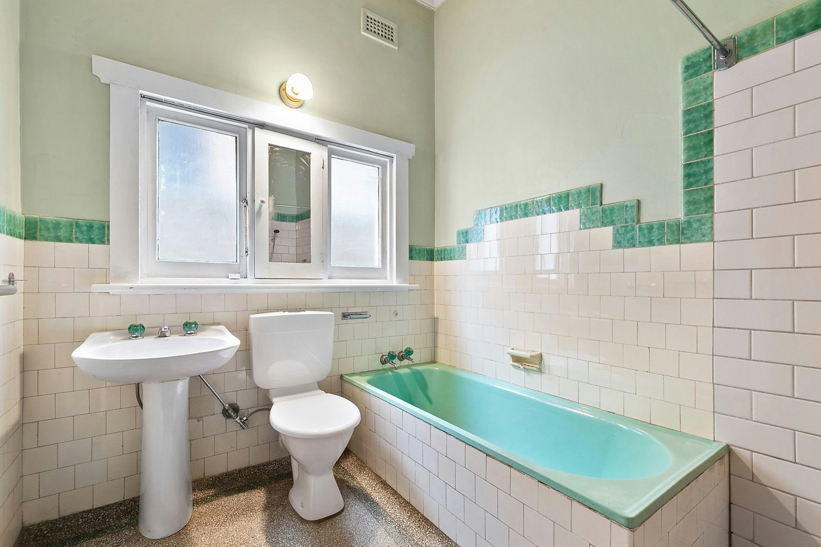 16 Marlborough Avenue, Camberwell, VIC