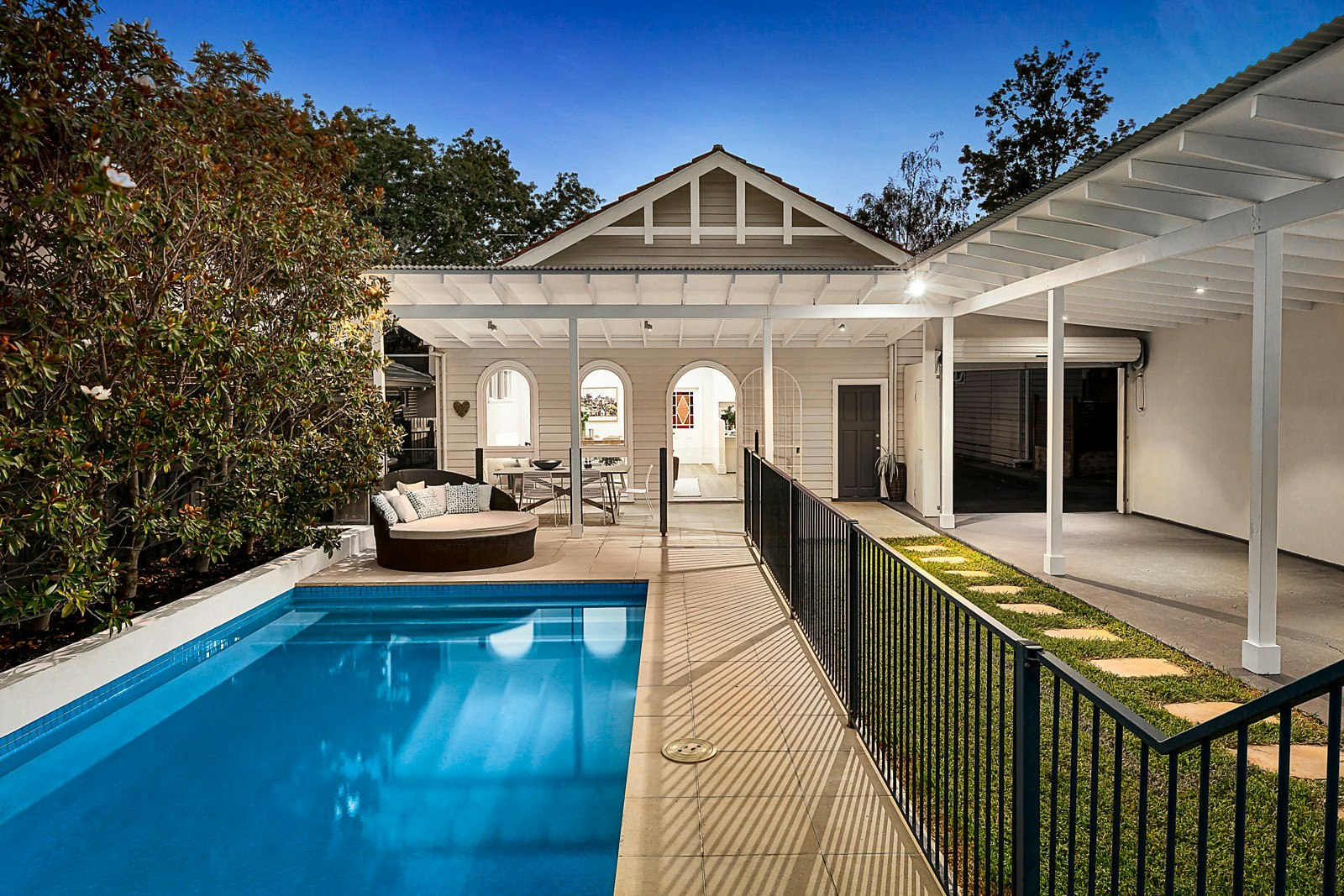 155 Mont Albert Road, Canterbury, VIC