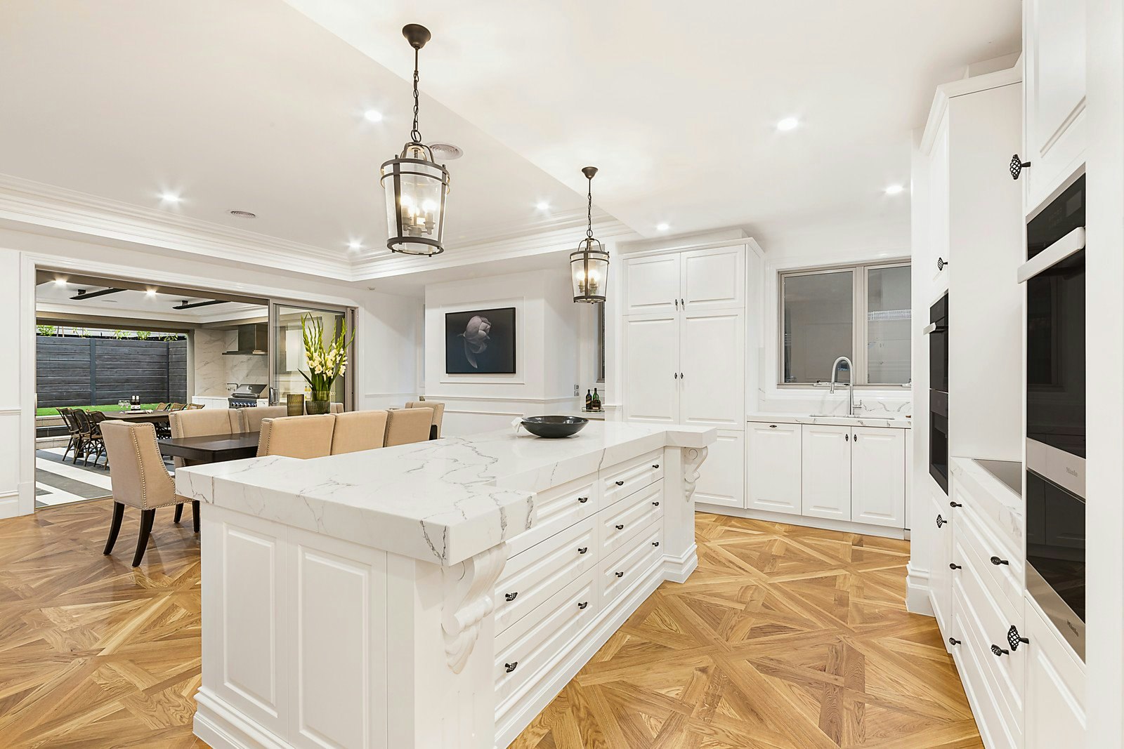 935 Toorak Road, Camberwell, VIC